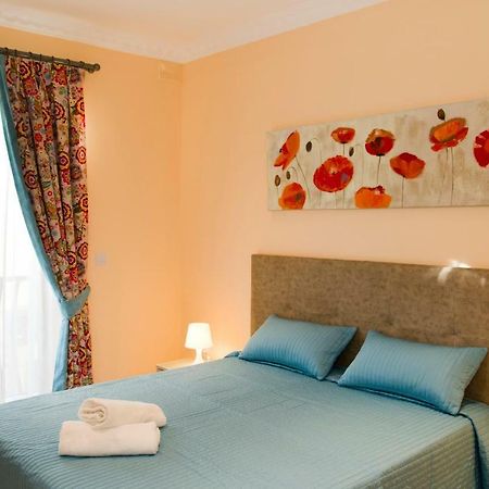 Sliema Duplex 1 Bedroom Apartment - Sleeps 4 Bagian luar foto